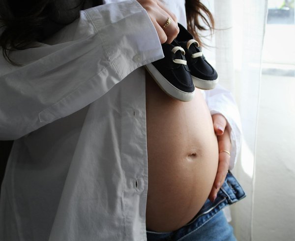 Livre d'éducation positive montessori : guide complet pour bien débuter